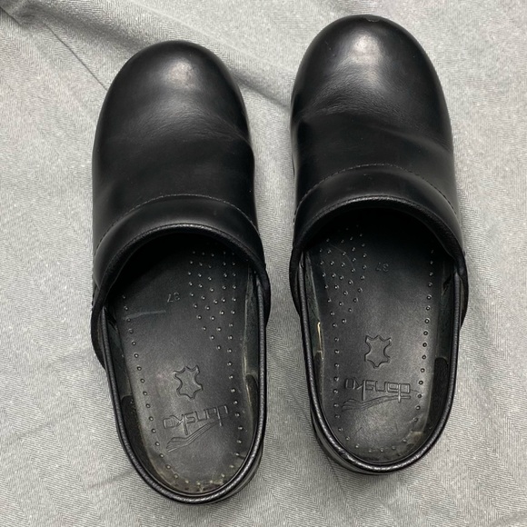Dansko Black Professional Clogs | EU Size 37 - Picture 2 of 8